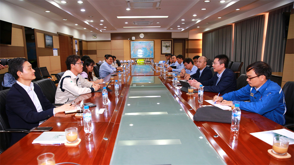 Đoàn công tác BSR làm việc với Công ty Doosan Vina