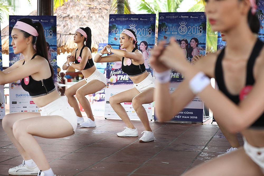 Gala 30 năm HHVN: Công bố top 3 Người đẹp thể thao ảnh 31