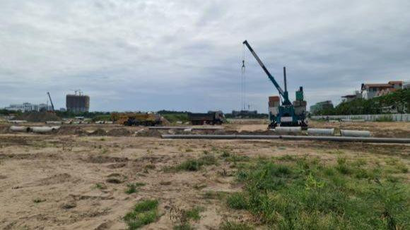 UBND TP Hà Nội yêu cầu UBND huyện Gia Lâm, căn cứ quy định của Nhà nước và TP về bố trí quỹ đất phát triển NƠXH, kiểm tra, rà soát lại các quy hoạch chi tiết tỷ lệ 1/500 đã phê duyệt (trừ quy hoạch tại các khu đất đấu giá TQ5(1), TQ5(2) đã có chỉ đạo của Thủ tướng Chính phủ, UBND TP.