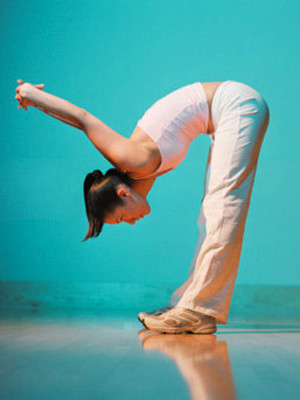 Không nên ngồi một chỗ quá 1 giờ để giảm nguy cơ thoát vị đĩa đệm