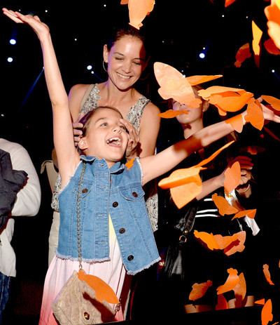 Sáu năm làm mẹ đơn thân của Katie Holmes ảnh 2