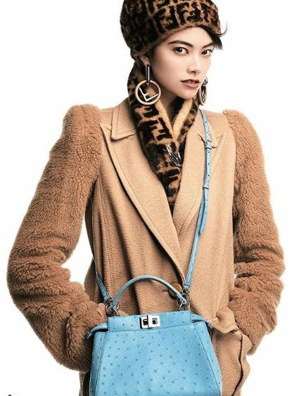 Siêu mẫu Nhật Bản xinh đẹp, lấp ló vòng 1 gợi cảm hút mắt ảnh 9