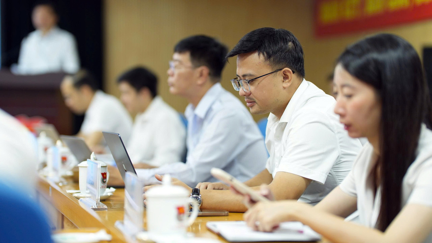 Các đại biểu tham dự hội nghị. Các đại biểu tham dự hội nghị.