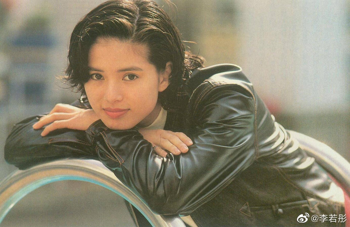 Lý Nhược Đồng lúc mới vào nghề. Lý Nhược Đồng lúc mới vào nghề.