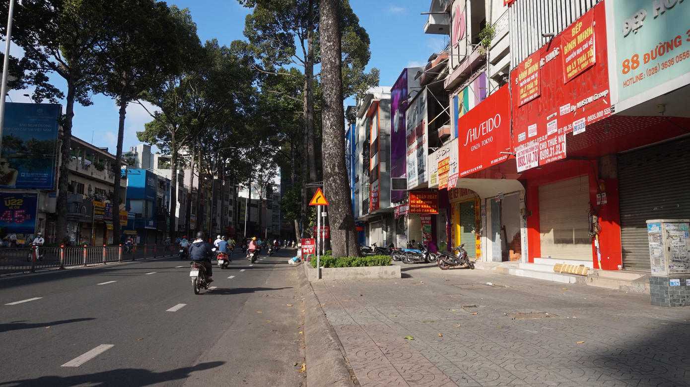 Đường 3 Tháng 2, quận 10 không còn kẹt xe vào giờ cao điểm như trước. Đường 3 Tháng 2, quận 10 không còn kẹt xe vào giờ cao điểm như trước.