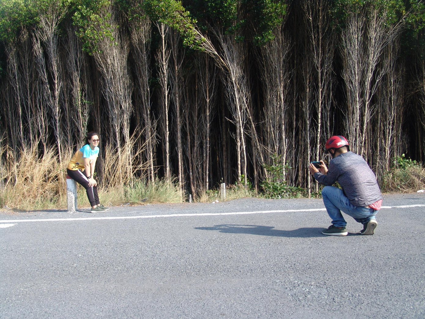 Cần Giờ được mệnh danh là một ốc đảo xanh tươi được bao phủ những thảm rừng đước bạt ngàn, thu hút nhiều du khách đến vui chơi, check - in cùng bạn bè.