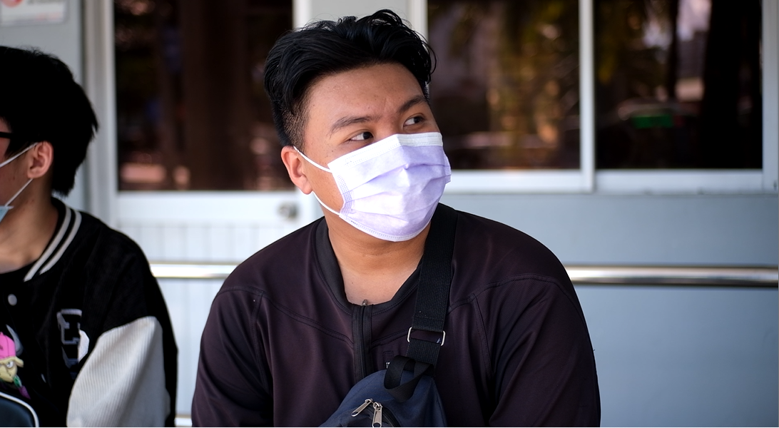 Với sinh viên, học sinh việc chọn lựa xe buýt cho việc đi lại luôn là lựa chọn tốt nhất vừa tiết kiệm, vừa an toàn. Với sinh viên, học sinh việc chọn lựa xe buýt cho việc đi lại luôn là lựa chọn tốt nhất vừa tiết kiệm, vừa an toàn.