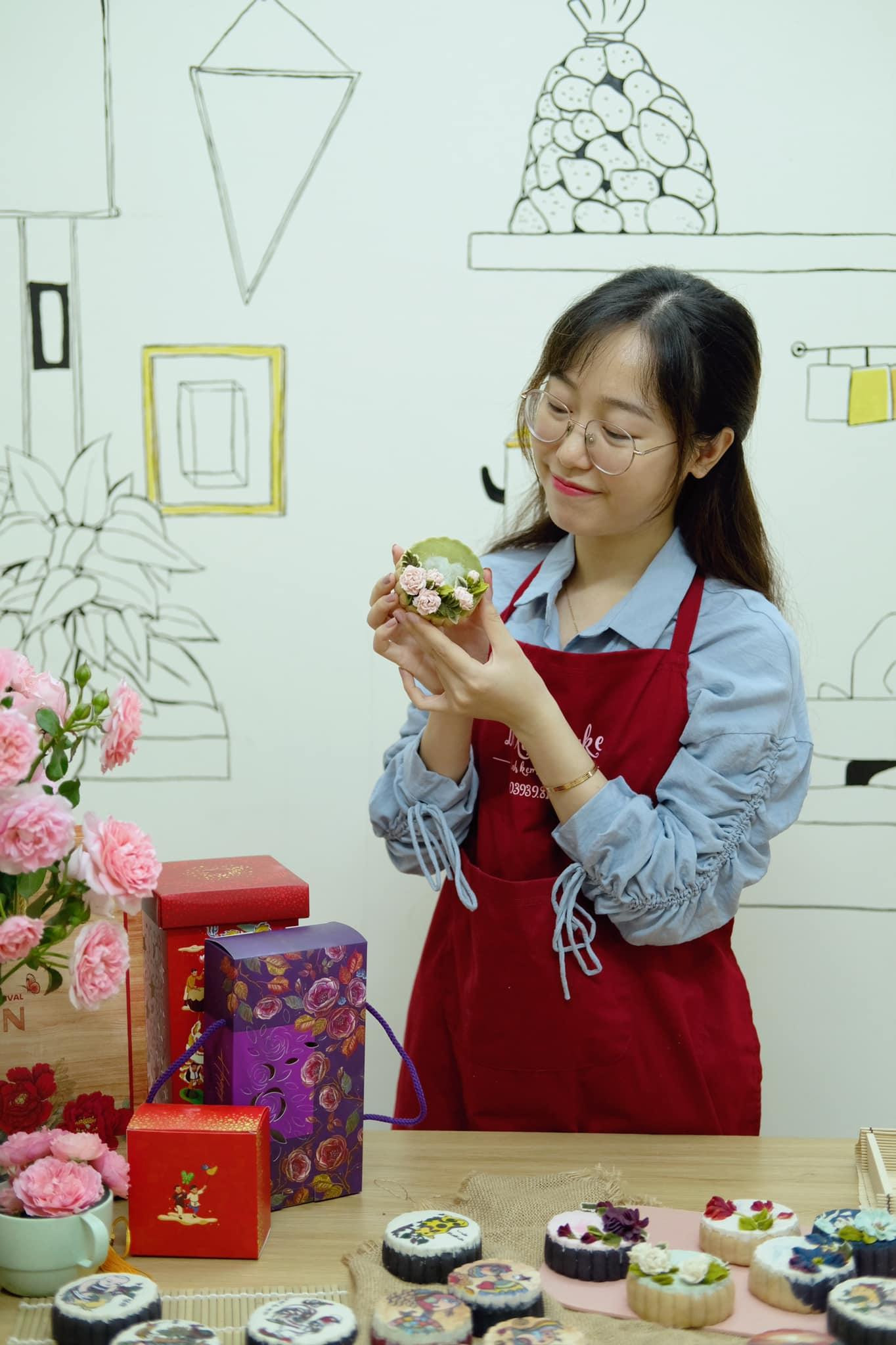 Chân dung cô nàng thợ bánh Thùy Dương. Ảnh: NVCC