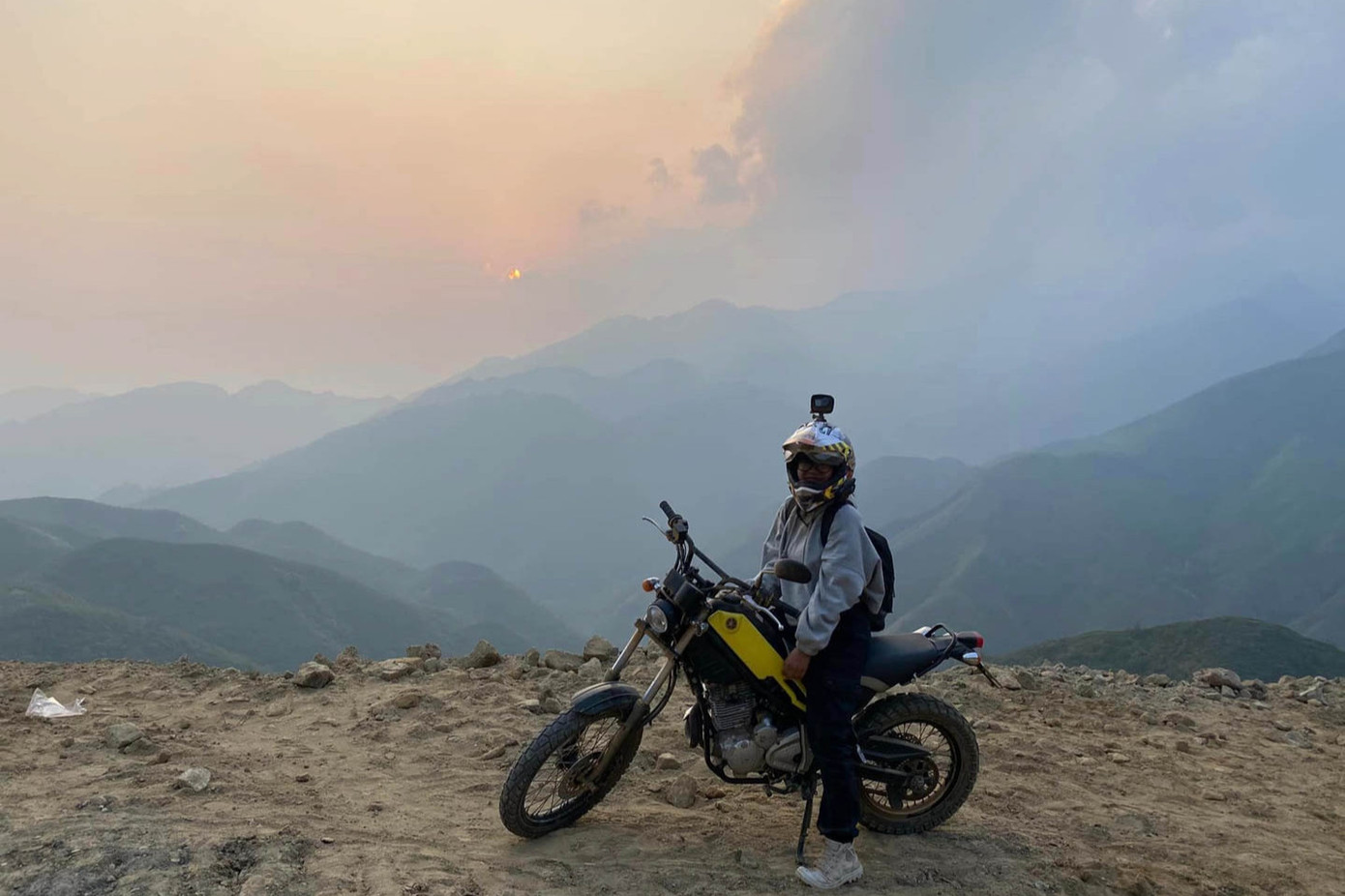 Chị Hồng Anh rất mê du lịch, từng đi nhiều nơi, khám phá nhiều vùng đất để mở mang kiến thức, trải nghiệm Chị Hồng Anh rất mê du lịch, từng đi nhiều nơi, khám phá nhiều vùng đất để mở mang kiến thức, trải nghiệm