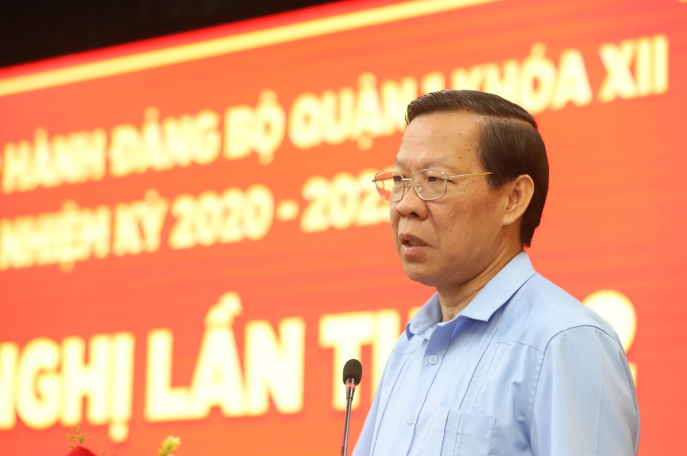 Chủ tịch Phan Văn Mãi nhấn mạnh một số nhiệm vụ trọng tâm hiện nay của địa phương trung tâm TPHCM. Chủ tịch Phan Văn Mãi nhấn mạnh một số nhiệm vụ trọng tâm hiện nay của địa phương trung tâm TPHCM.