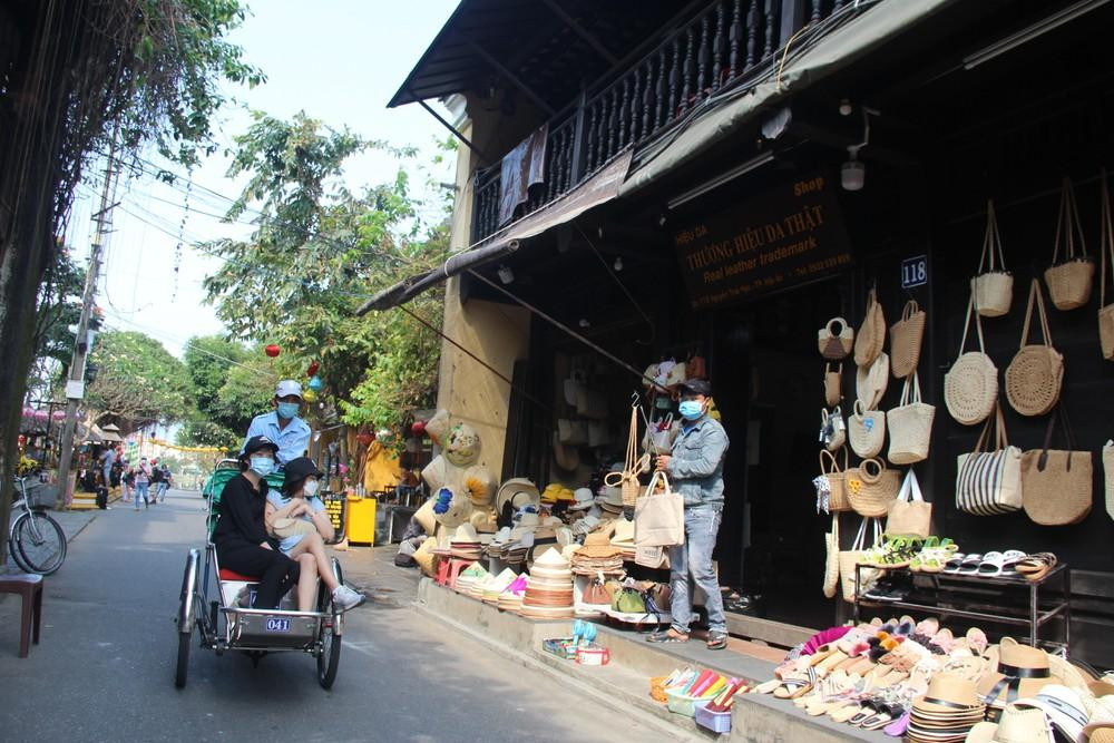 Tổ chức nhiều hoạt động văn hóa, du lịch trong Năm Du lịch quốc gia 2022. Tổ chức nhiều hoạt động văn hóa, du lịch trong Năm Du lịch quốc gia 2022.