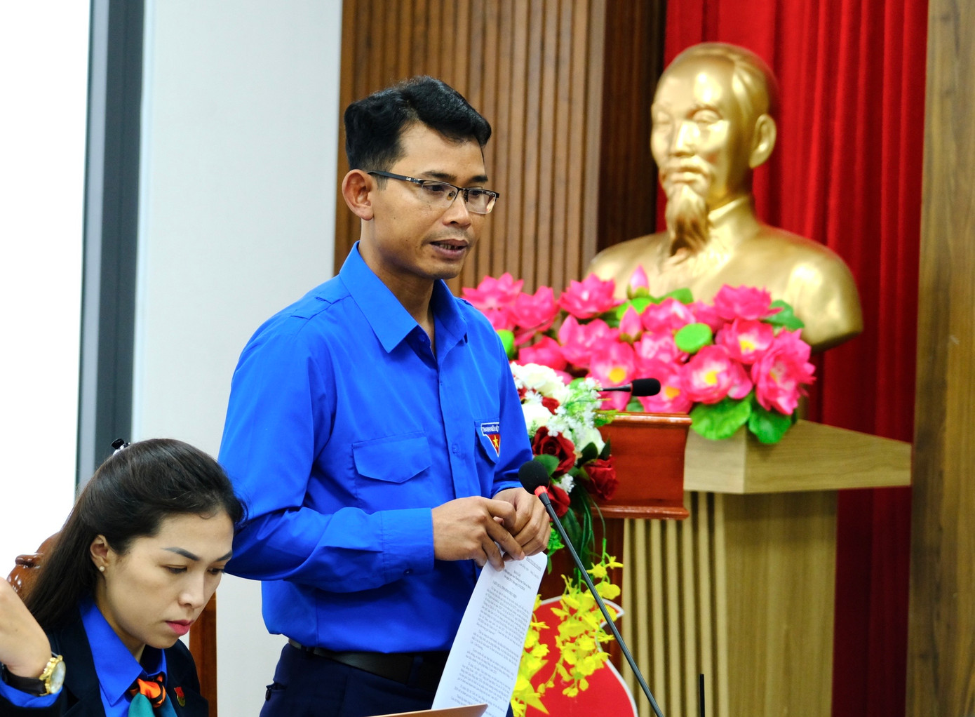 Anh Ndu Ha Biên - Bí thư Tỉnh Đoàn Lâm Đồng thảo luận tại Hội nghị. Anh Ndu Ha Biên - Bí thư Tỉnh Đoàn Lâm Đồng thảo luận tại Hội nghị.