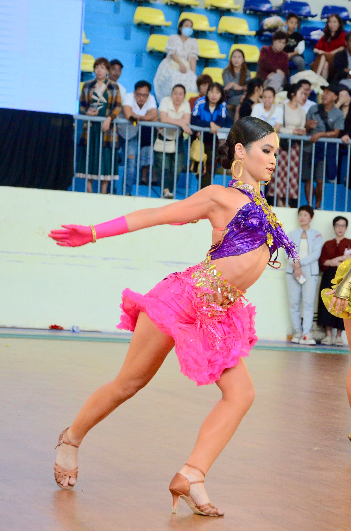 Nhiều động tác khó để lại ấn tượng cho khán giả