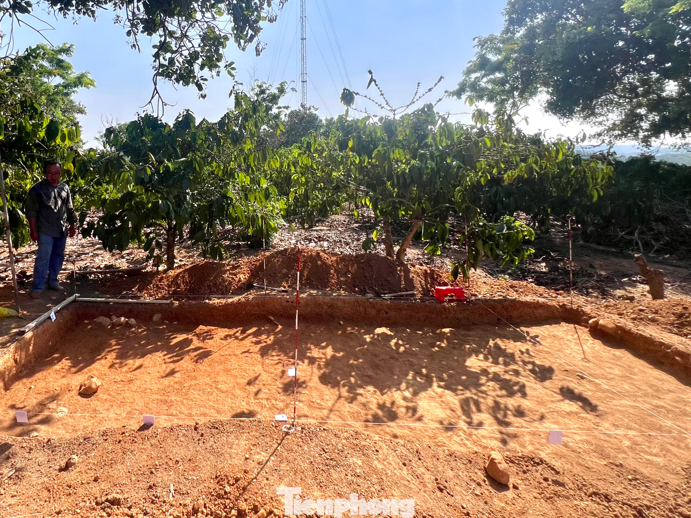 Mới đây, Bộ VH-TT&amp;DL có quyết định cho phép Bảo tàng tỉnh Đắk Nông phối hợp với Viện Khoa học xã hội vùng Tây Nguyên khai quật khảo cổ tại địa điểm này.