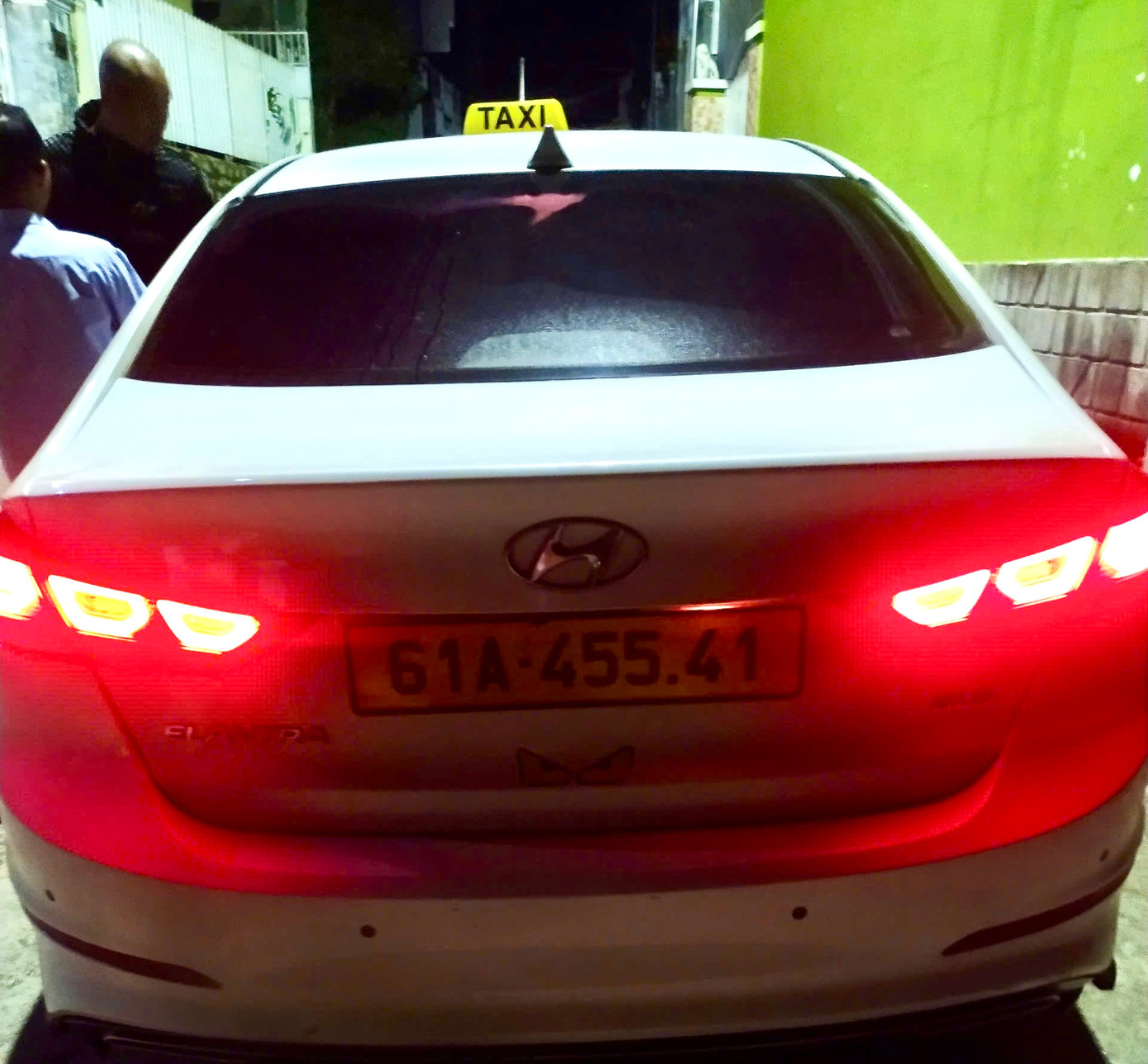 Xe ô tô không được Sở GTVT cấp phép kinh doanh taxi