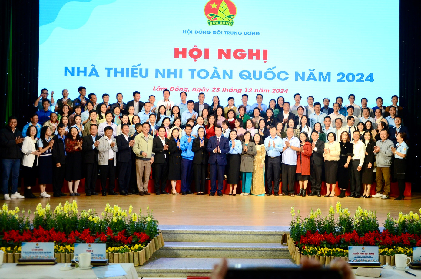 Hội nghị Nhà Thiếu nhi toàn quốc năm 2024 có số lượng đại biểu tham dự nhiều nhất từ trước đến nay. Hội nghị Nhà Thiếu nhi toàn quốc năm 2024 có số lượng đại biểu tham dự nhiều nhất từ trước đến nay.