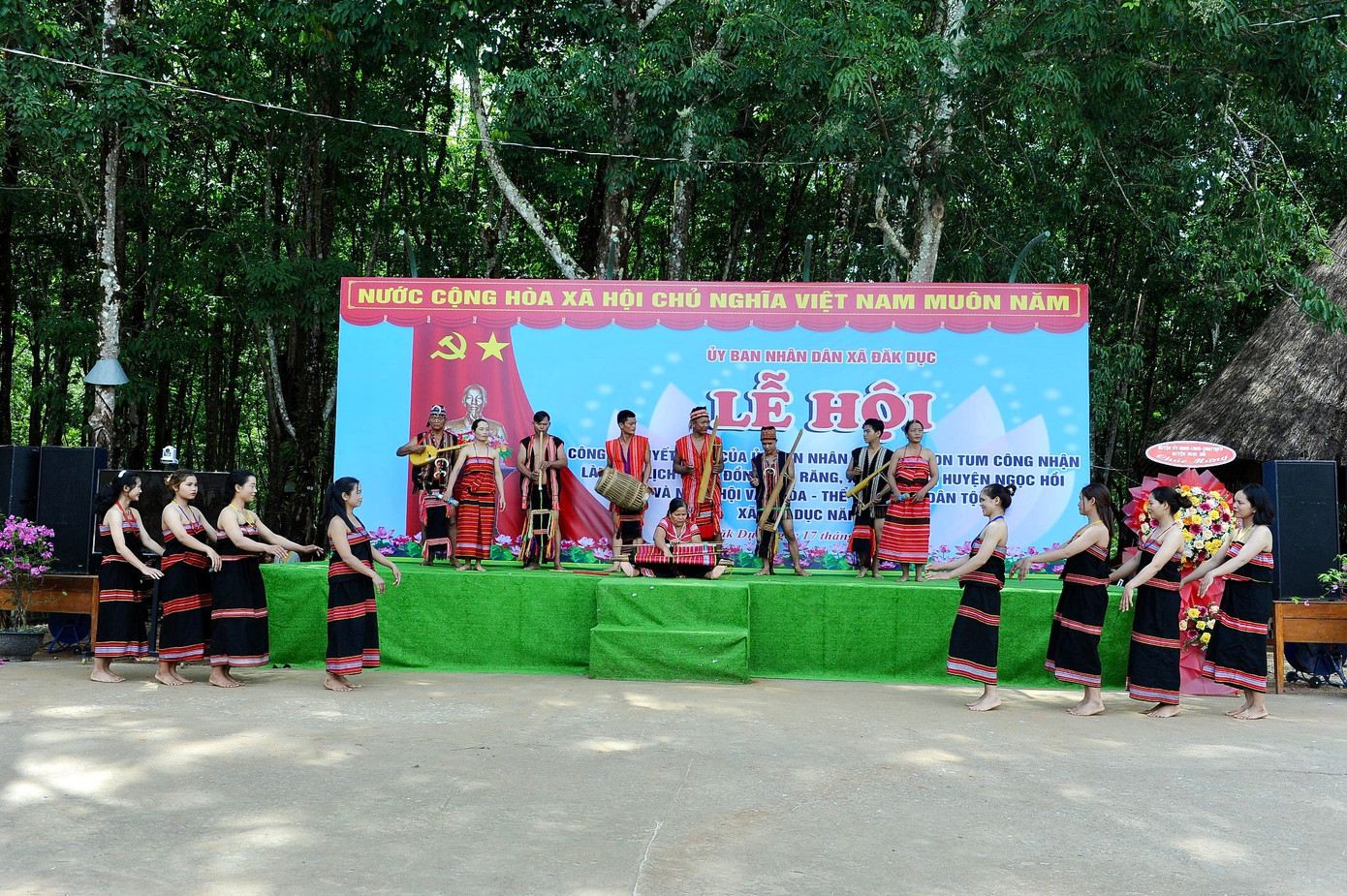 Ông Hiêng Lăng Thắng - Chủ tịch UBND xã Đăk Dục cho biết, làng Đăk Răng hội tủ đủ các yếu tố thiên nhiên để tạo nên một làng du lịch cộng đồng. Đặc biệt, làng còn có Di tích lịch sử - nơi ghi dấu những chiến công oanh liệt của quân và dân những năm 1970-1975