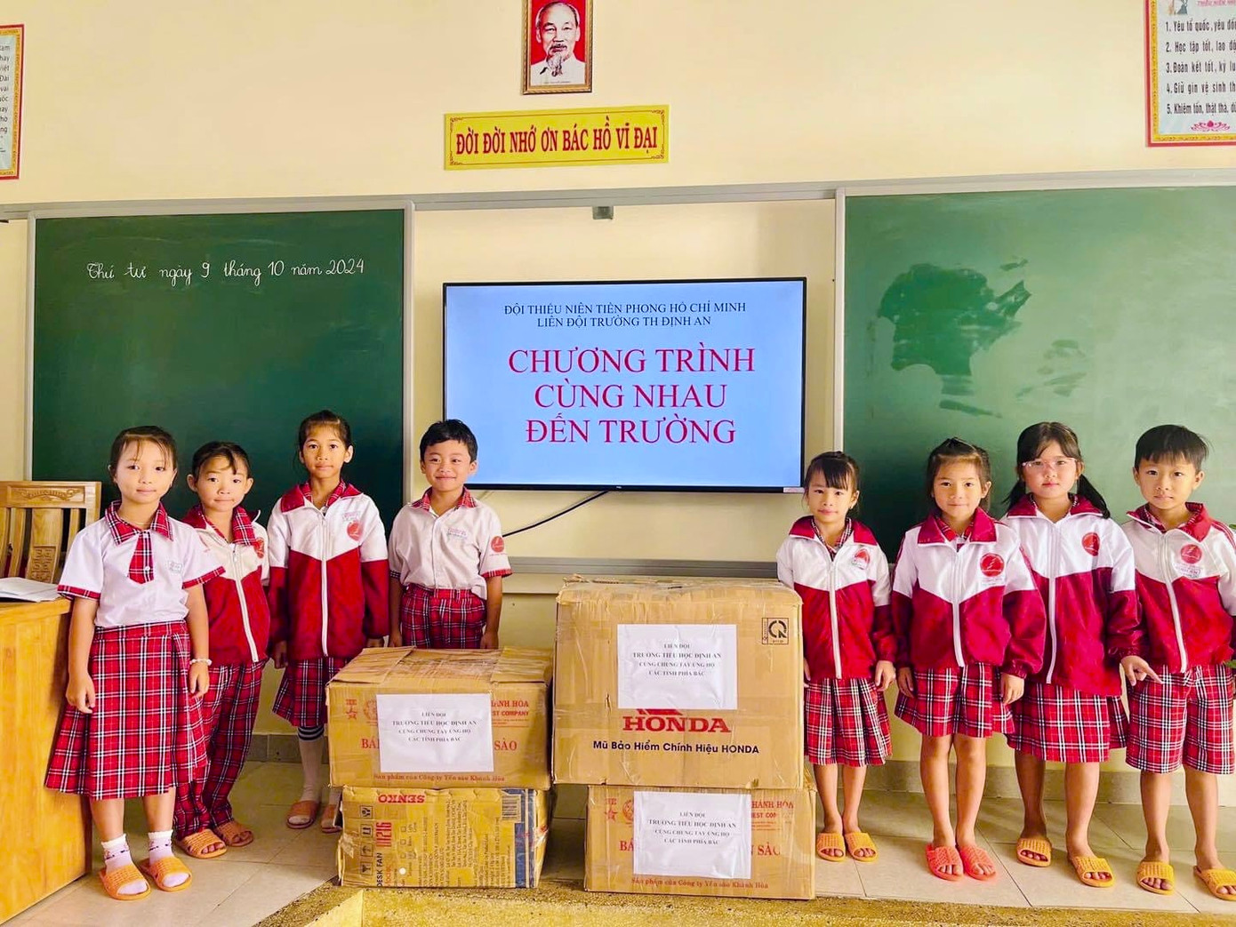 Sau khi phát động chương trình, nhiều đội viên, thiếu nhi tại các trường học trên địa bàn toàn tỉnh Lâm Đồng đã tích cực hưởng ứng. Sau khi phát động chương trình, nhiều đội viên, thiếu nhi tại các trường học trên địa bàn toàn tỉnh Lâm Đồng đã tích cực hưởng ứng.