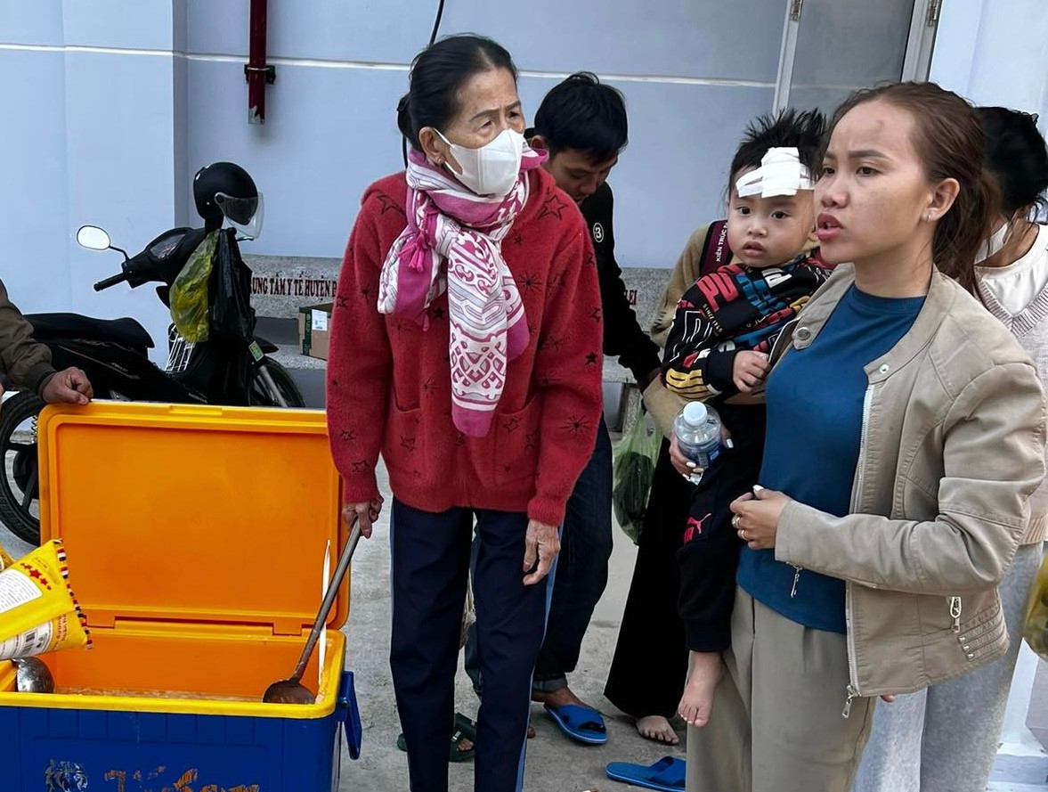 Những hành khách khác trong chuyến xe cũng được Trung tâm Y tế sắp xếp chỗ nghỉ qua đêm