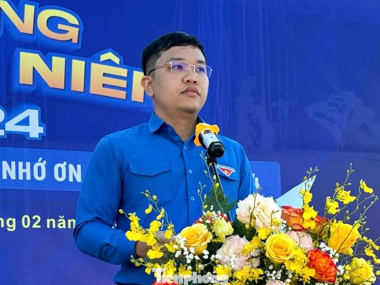 Tại buổi lễ, anh Nguyễn Văn Mạnh - Phó Bí thư Thường trực Tỉnh Đoàn nhấn mạnh, Tháng Thanh niên là sự kiện quan trọng của tuổi trẻ được tổ chức vào tháng ba hàng năm. Đây là dịp để thanh niên hành động, cống hiến sức trẻ, nhiệt huyết, trí tuệ cho cộng đồng, xã hội và đất nước. "Để chuỗi hoạt động hiệu quả, có ý nghĩa thiết thực, tôi đề nghị các cấp bộ Đoàn, Hội triển khai thực hiện một cách nghiêm túc, toàn diện nhưng phải phù hợp với nhu cầu của địa phương", Phó Bí thư Thường trực Tỉnh Đoàn đề nghị.