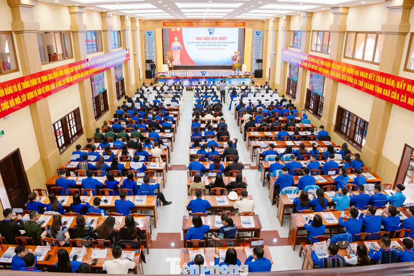 Toàn cảnh Đại hội đại biểu Hội LHTN Việt Nam tỉnh Lâm Đồng. Toàn cảnh Đại hội đại biểu Hội LHTN Việt Nam tỉnh Lâm Đồng.