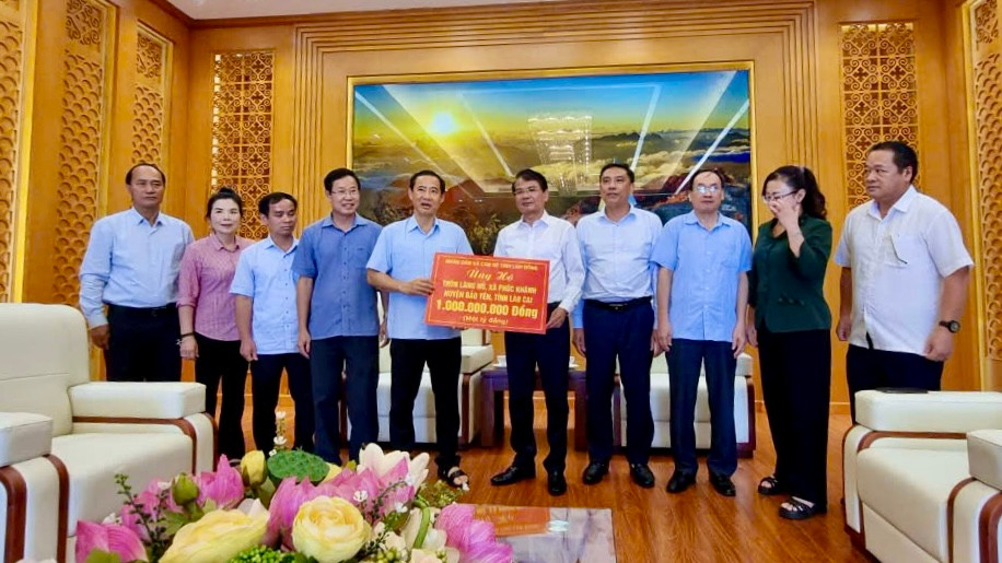 Tỉnh Lâm Đồng tặng riêng người dân thôn Làng Nủ 1 tỷ đồng