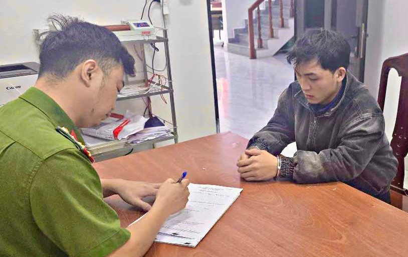 Công an huyện Đức Trọng làm việc với Nguyễn Văn Hào Công an huyện Đức Trọng làm việc với Nguyễn Văn Hào