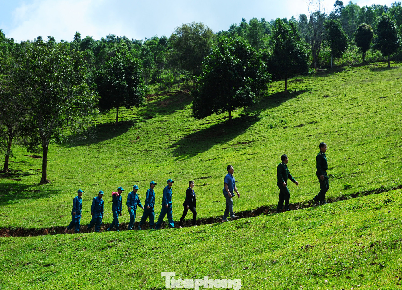 BĐBP Kon Tum đã chủ động phối hợp với địa phương, các ngành, các lực lượng khảo sát, lựa chọn xây dựng mô hình điểm nuôi heo xa khu dân cư.