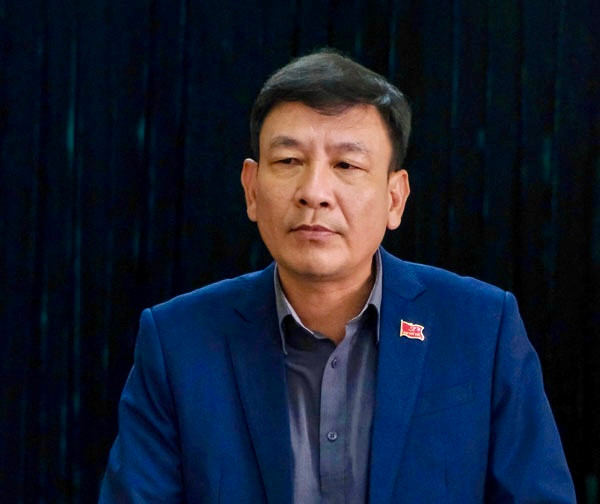 Chân dung tân Phó Bí thư Tỉnh uỷ Lâm Đồng Bùi Thắng Chân dung tân Phó Bí thư Tỉnh uỷ Lâm Đồng Bùi Thắng