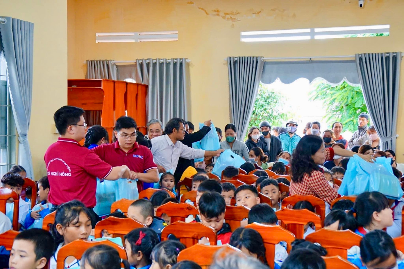 Chỉ trong 5 ngày, tổng giá trị làm lợi từ các hoạt động an sinh xã hội trên địa bàn tỉnh Lâm Đồng đã đạt gần 500 triệu đồng.