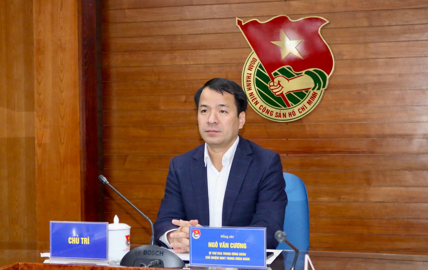 Anh Ngô Văn Cương - Bí thư T.Ư Đoàn, Chủ nhiệm Ủy ban kiểm tra T.Ư Đoàn, chủ trì hội nghị trực tuyến. Anh Ngô Văn Cương - Bí thư T.Ư Đoàn, Chủ nhiệm Ủy ban kiểm tra T.Ư Đoàn, chủ trì hội nghị trực tuyến.