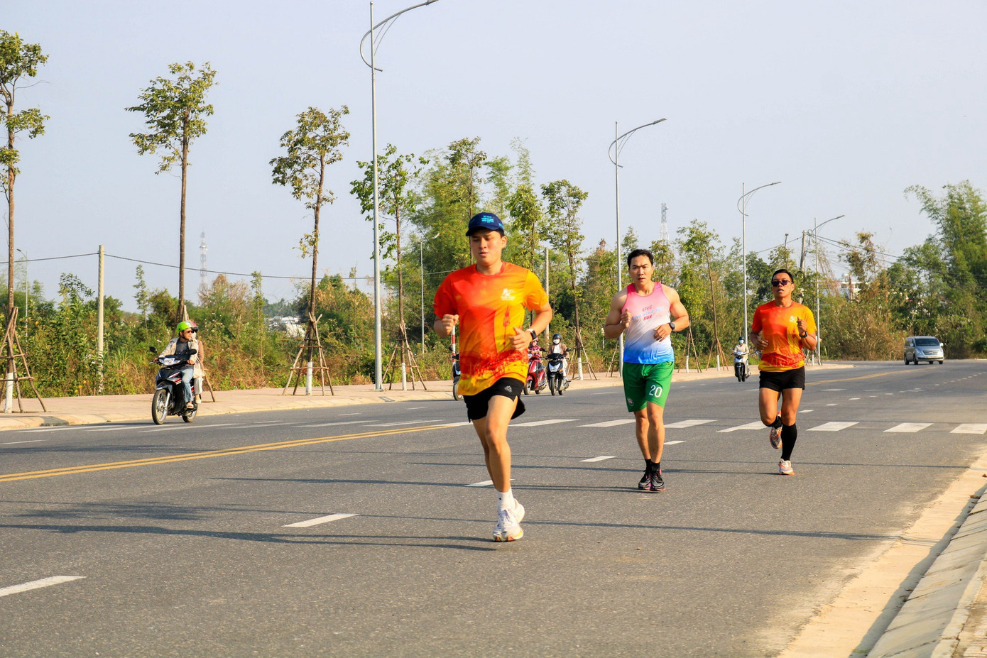 Bên cạnh đó, hoạt động còn gắn với mục tiêu phát triển kinh tế - xã hội cho địa phương nơi đồng bào dân tộc ít người sinh sống.