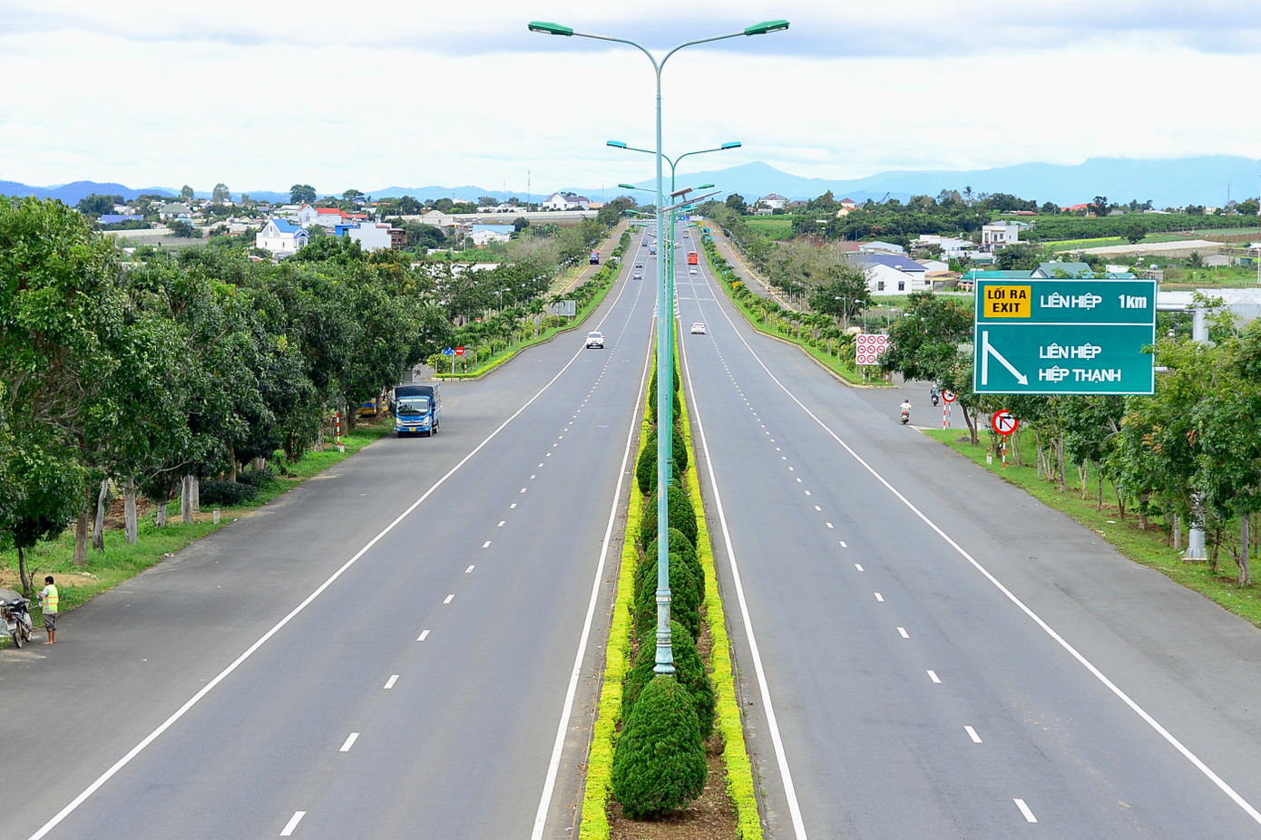 Dự án đường bộ cao tốc Bảo Lộc - Liên Khương có điểm cuối giao với cao tốc Liên Khương - Prenn.