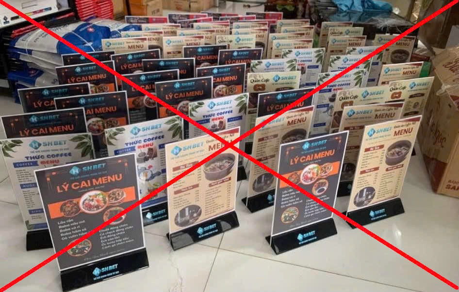 Logo các website, ứng dụng trò chơi trực tuyến có tính chất cá độ, cờ bạc xuất hiện trên menu thức ăn, đồ uống