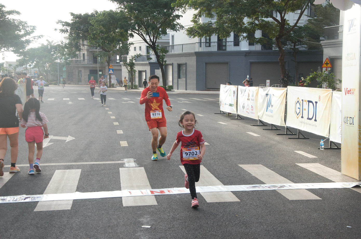 Giải có sự tham gia của nhiều thiếu nhi Giải có sự tham gia của nhiều thiếu nhi