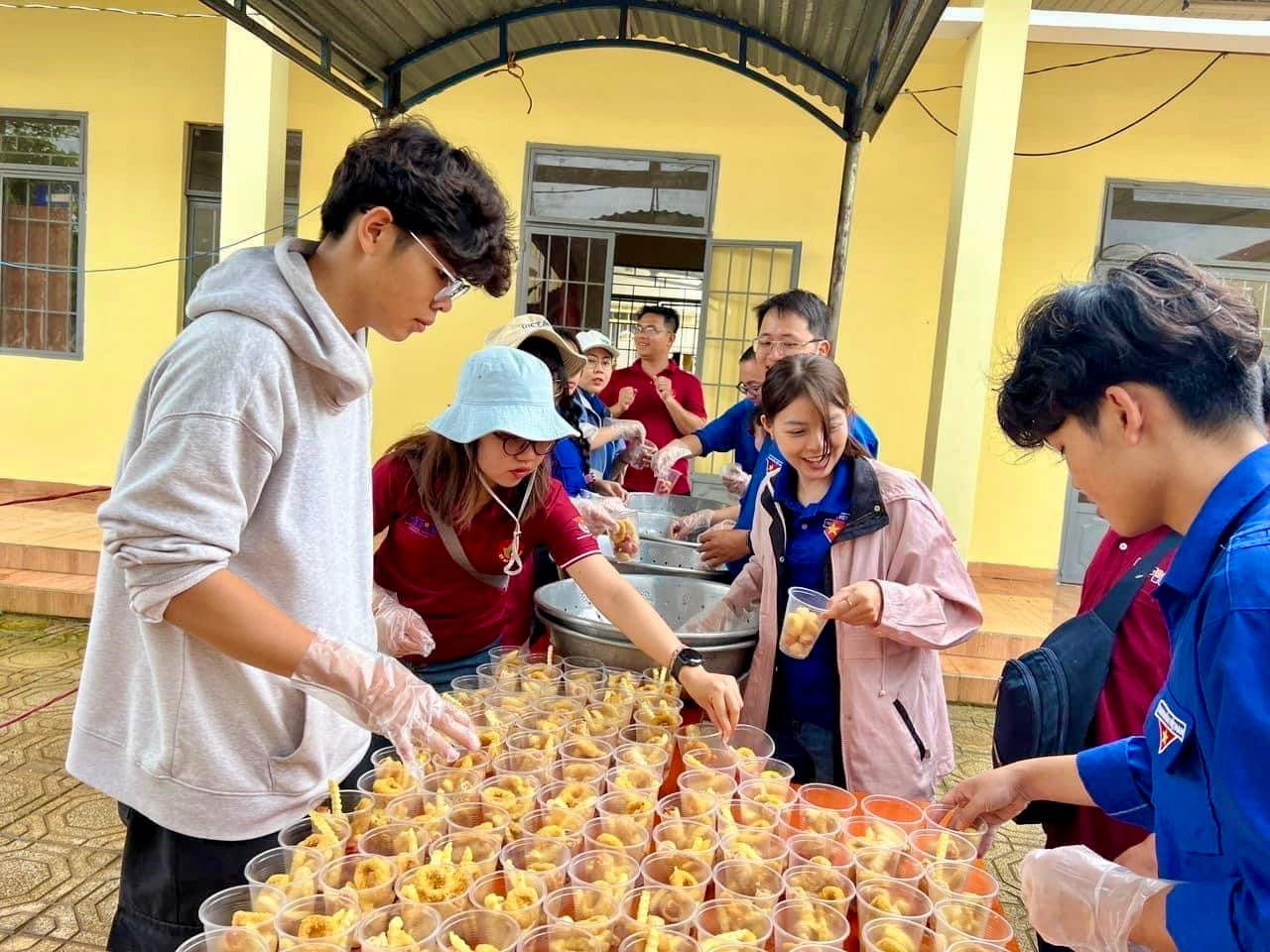 Qua các hoạt động an sinh xã hội của đoàn viên, thanh niên tiếp tục khẳng định tinh thần xung kích, tình nguyện và đóng góp của tuổi trẻ tỉnh nhà trong sự nghiệp xây dựng quê hương Lâm Đồng giàu đẹp, văn minh.