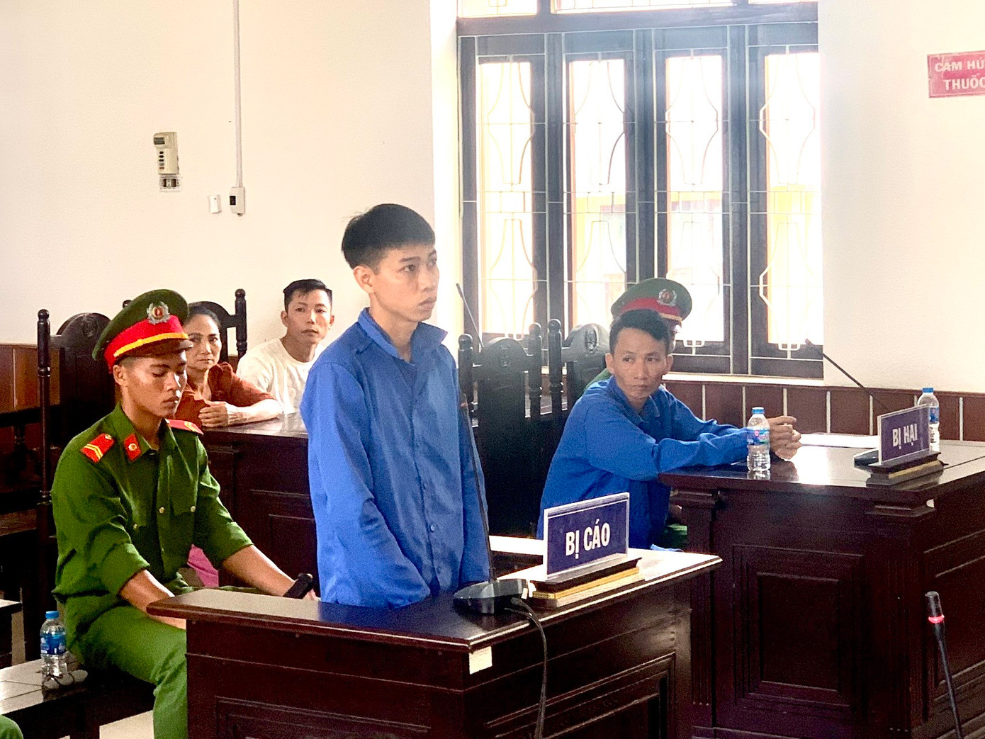 Bị cáo Thành tại buổi xét xử sơ thẩm Bị cáo Thành tại buổi xét xử sơ thẩm