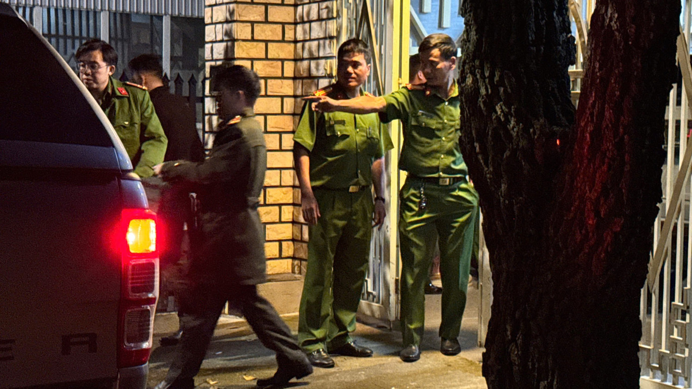 Cơ quan Cảnh sát khám xét nhà riêng của ông Công