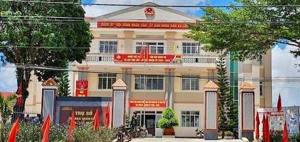 Trụ sở UBND xã Lộc Nga. Trụ sở UBND xã Lộc Nga.