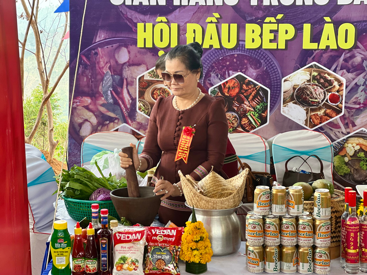Hội đầu bếp Lào tại hội thi