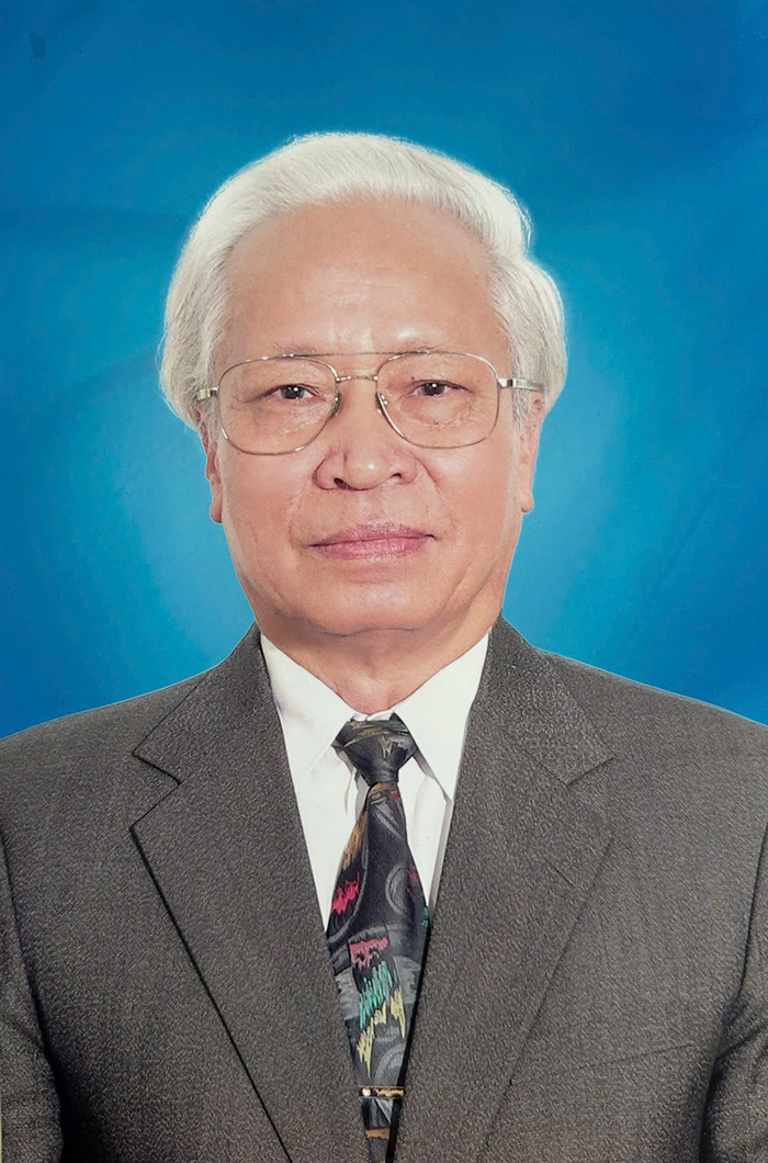 Nguyên Phó Chủ tịch UBND tỉnh Lâm Đồng Phạm Văn Tám. Nguyên Phó Chủ tịch UBND tỉnh Lâm Đồng Phạm Văn Tám.