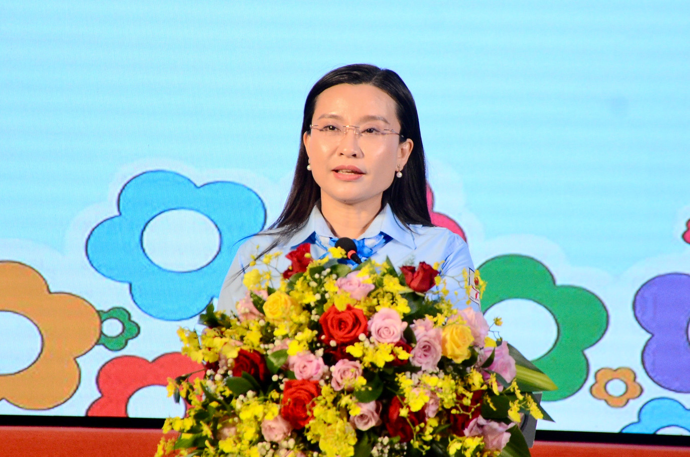 Chị Nguyễn Phạm Duy Trang - Bí thư T.Ư Đoàn, Chủ tịch Hội đồng Đội T.Ư phát biểu kết luận hội nghị. Chị Nguyễn Phạm Duy Trang - Bí thư T.Ư Đoàn, Chủ tịch Hội đồng Đội T.Ư phát biểu kết luận hội nghị.