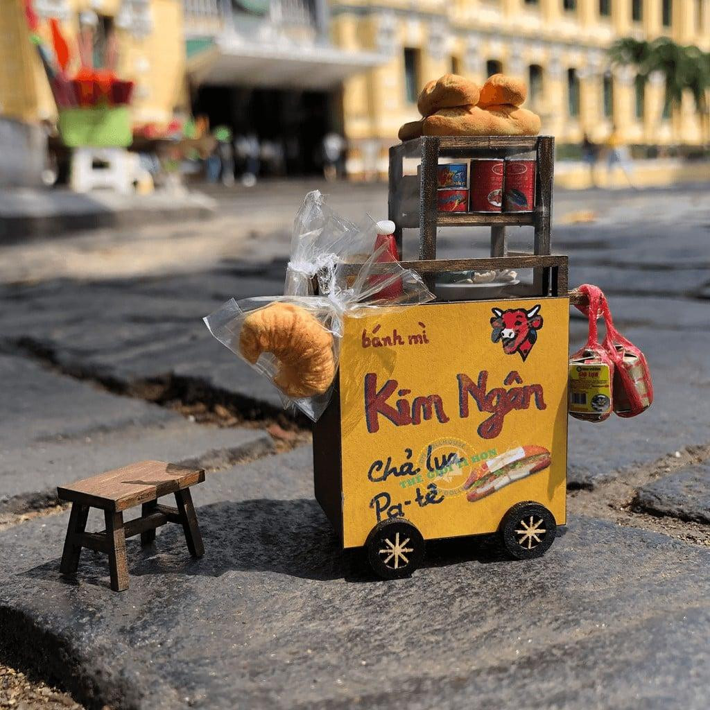 Bánh mì chả thương hiệu Việt Nam.