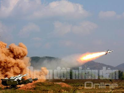 ...và luôn lập thành tích cao trong các đợt diễn tập có bắn đạn thật