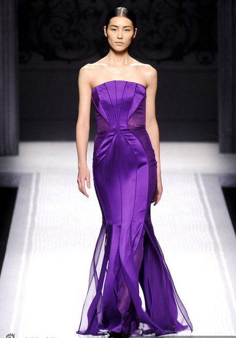 Lưu Văn là người mẫu Đông Á đầu tiên trình diễn tại Victoria's Secret Fashion Show, cô biểu diễn năm 2009