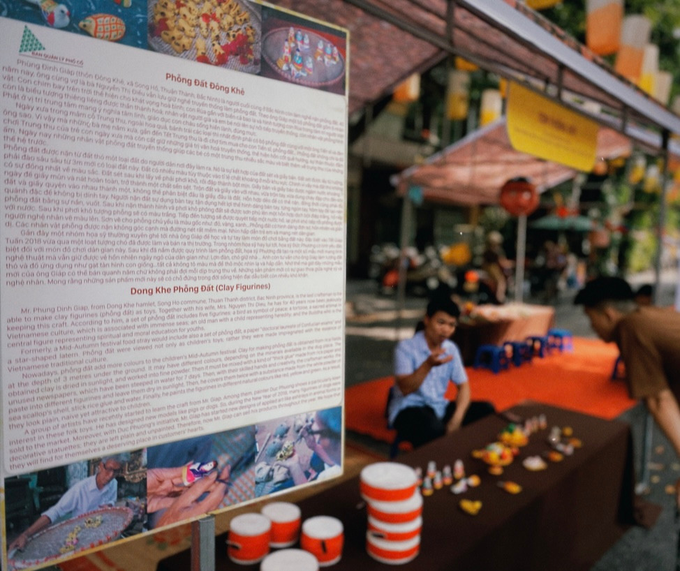 Du khách sẽ được hòa mình vào một không gian Hà Nội cổ xưa đầy trầm mặc và hiểu thêm về mảnh đất Thăng Long nghìn năm văn hiến.