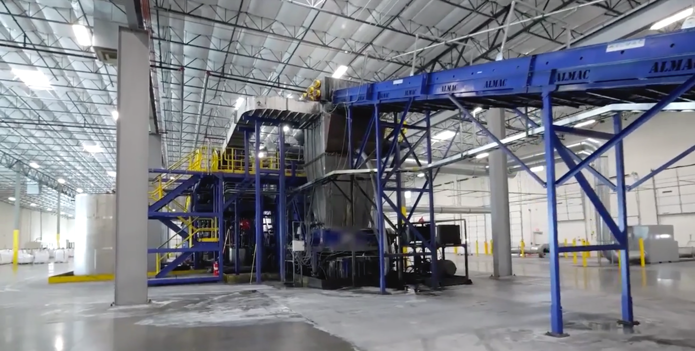 Pin xe điện được tái chế dựa trên một dung môi đặc biệt. Pin xe điện được tái chế dựa trên một dung môi đặc biệt.