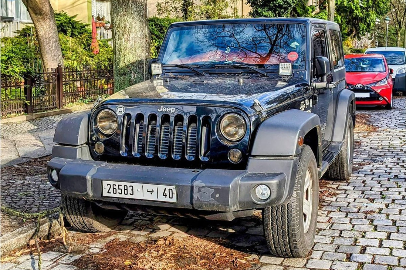 Số lượng xe gầm cao tăng mạnh tại Paris khiến các cơ quan chức năng lo ngại về tình trạng quá tải diện tích đỗ xe và nguy cơ mất an toàn. Số lượng xe gầm cao tăng mạnh tại Paris khiến các cơ quan chức năng lo ngại về tình trạng quá tải diện tích đỗ xe và nguy cơ mất an toàn.