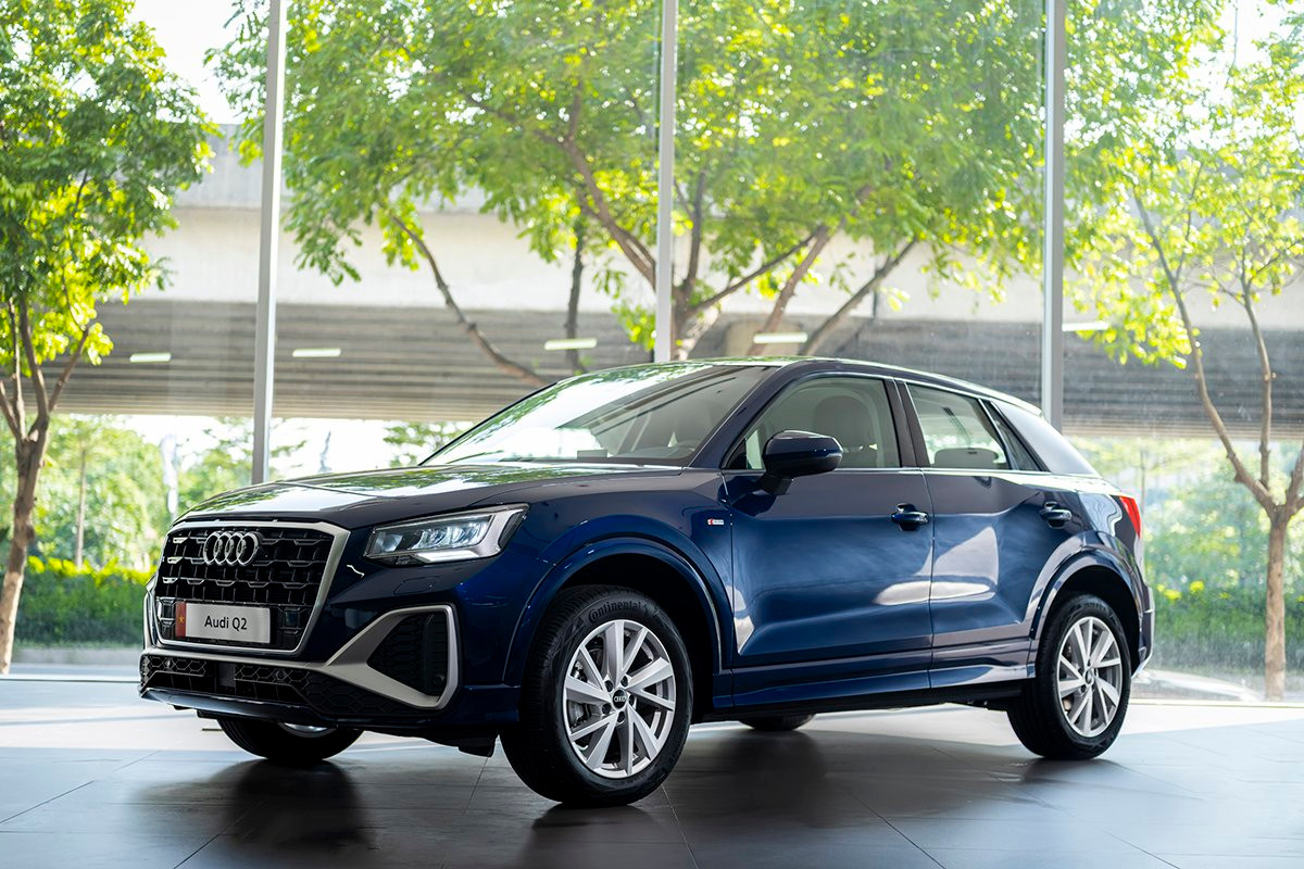 Tấm nhựa bên của Audi Q2 có thể bị rơi ra.