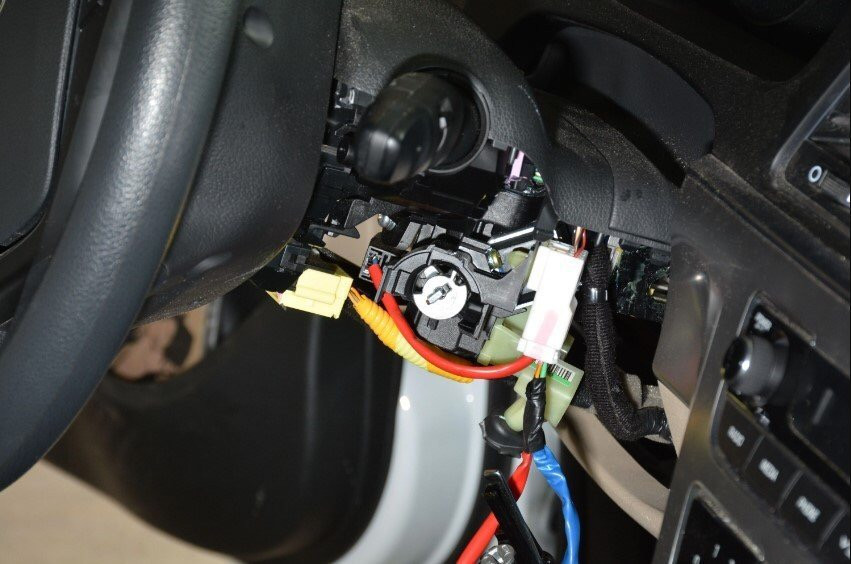 Trào lưu đột nhập xe Hyundai, Kia bằng những vật liệu đơn giản khiến lượng ô tô bị phá hoại tăng đột biến.